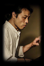 進藤陽吾(ピアノ)